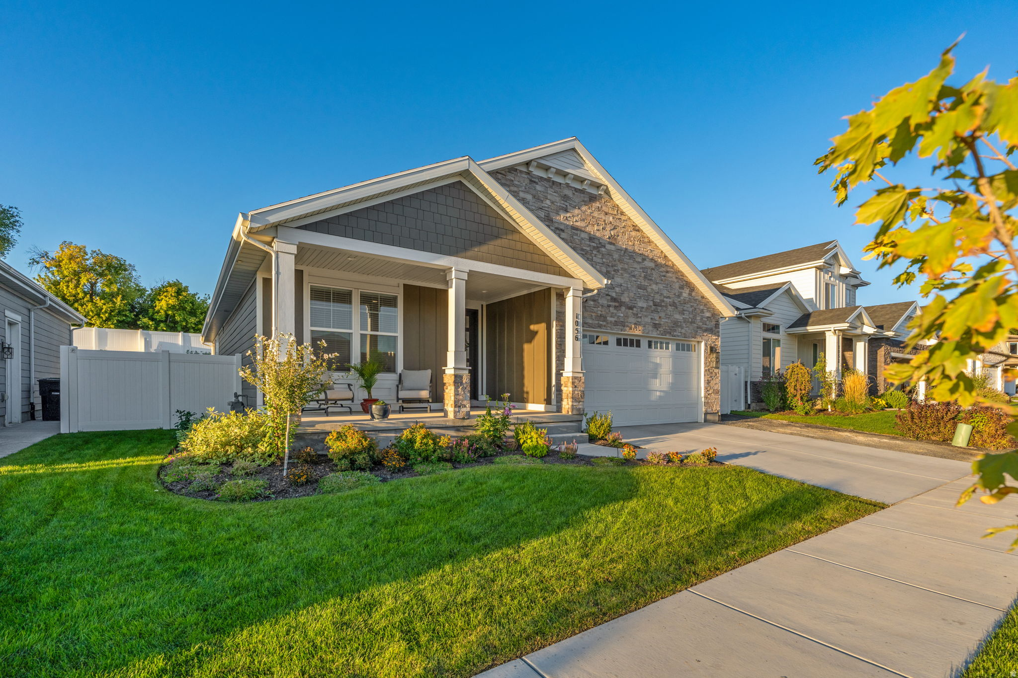 1056 W TURNBERRY CV #5