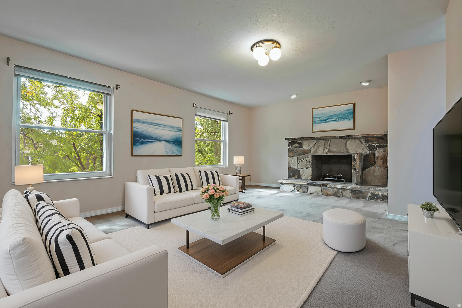 1990 E TERRA VISTA WAY