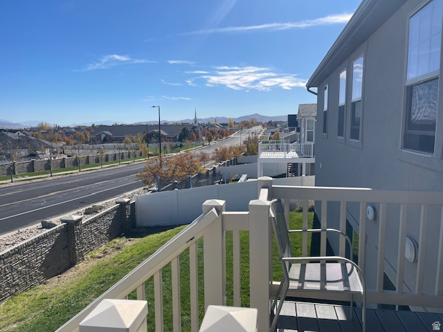 8009 S HAYDEN PARK ST