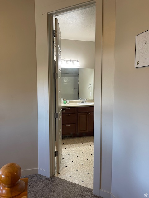 8009 S HAYDEN PARK ST