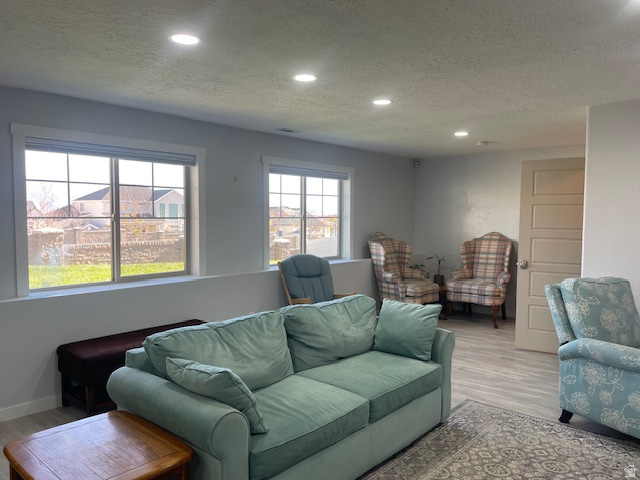 8009 S HAYDEN PARK ST