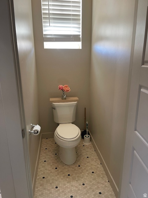 8009 S HAYDEN PARK ST