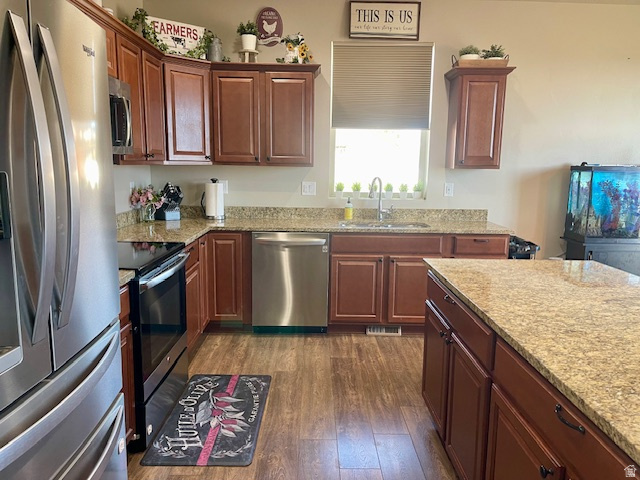 8009 S HAYDEN PARK ST