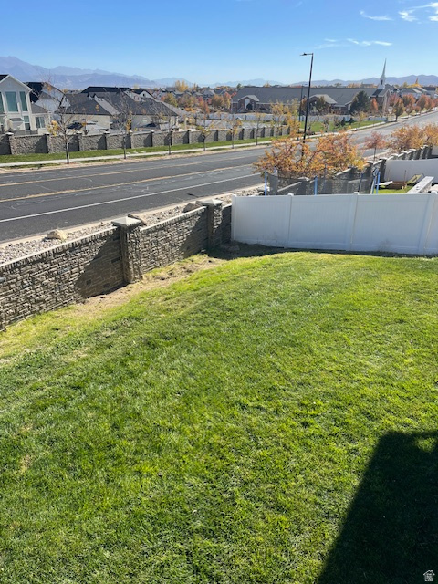 8009 S HAYDEN PARK ST