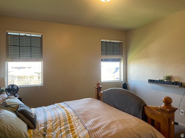 8009 S HAYDEN PARK ST