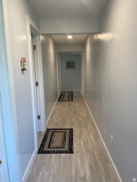 8009 S HAYDEN PARK ST