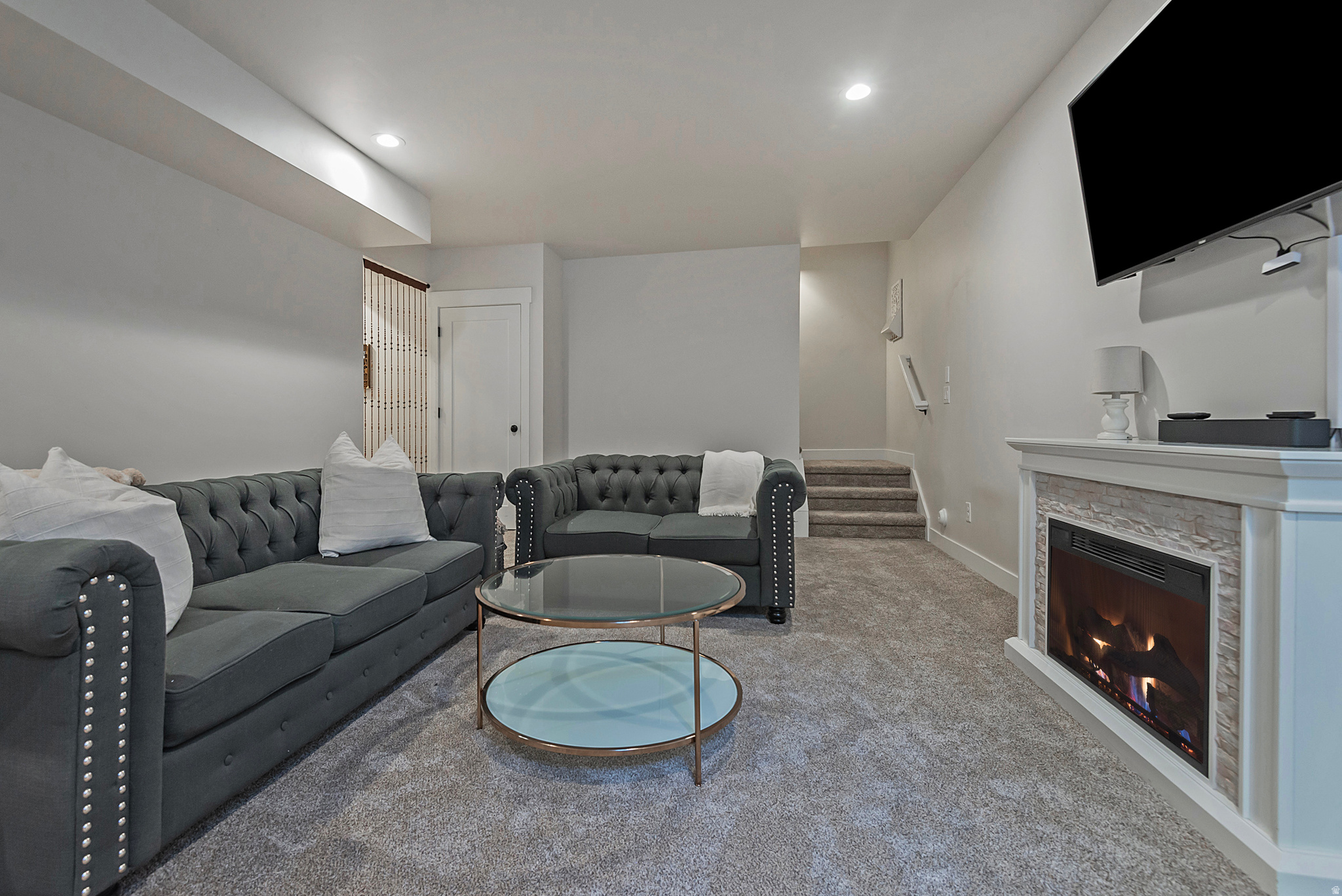 10843 S LAKE AVE #257