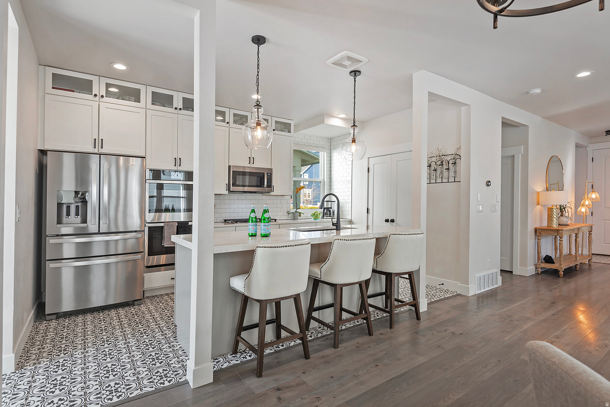 10843 S LAKE AVE #257