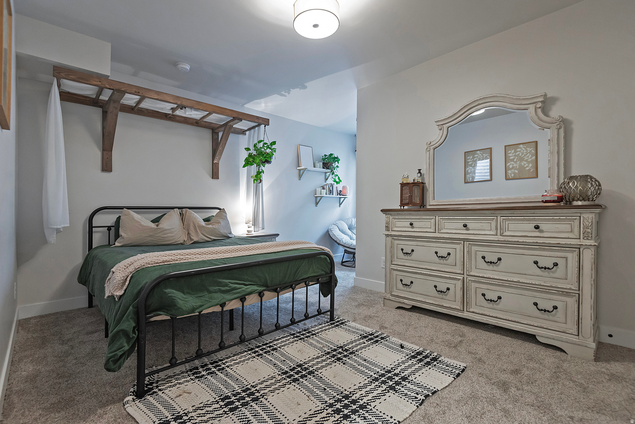 10843 S LAKE AVE #257