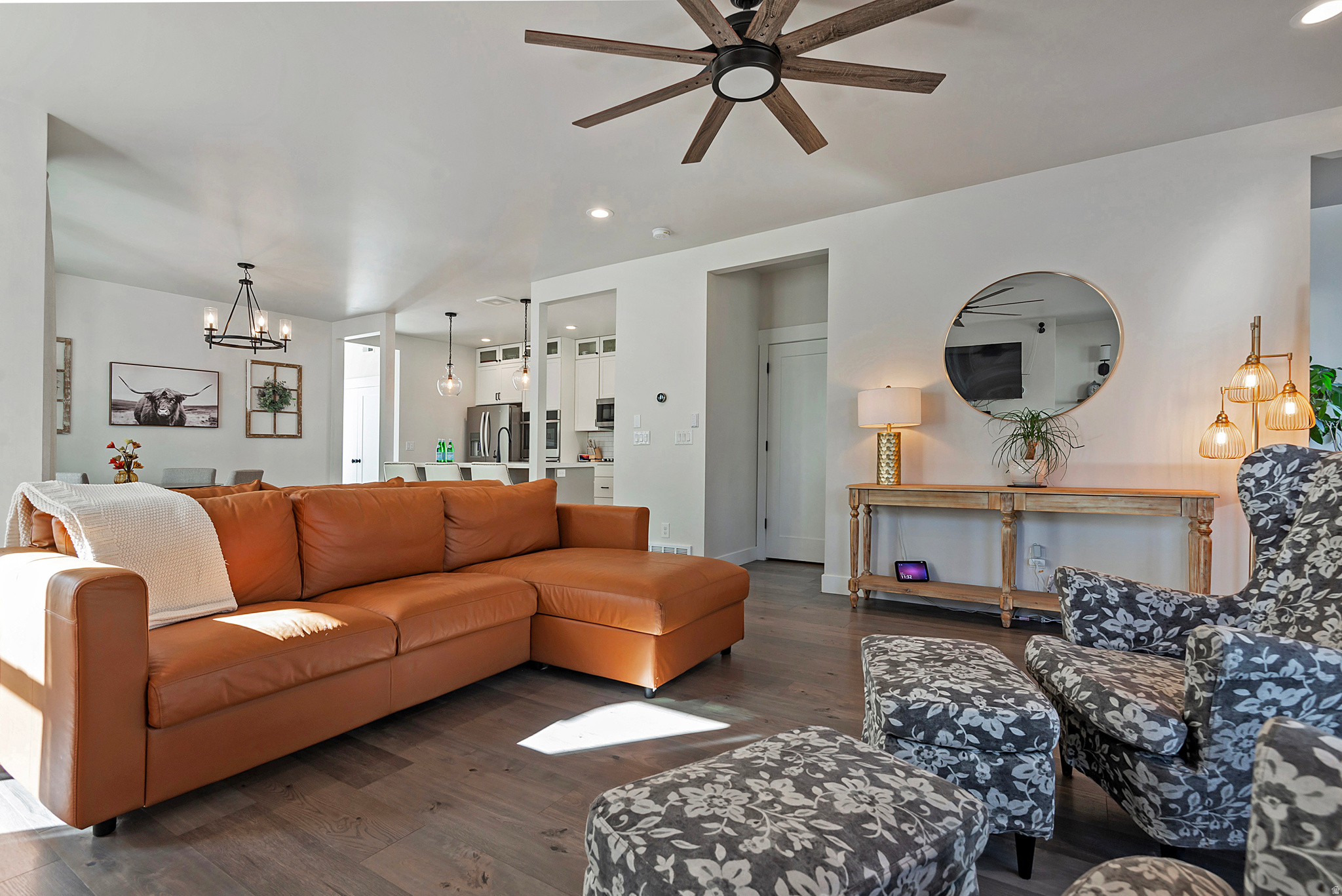 10843 S LAKE AVE #257