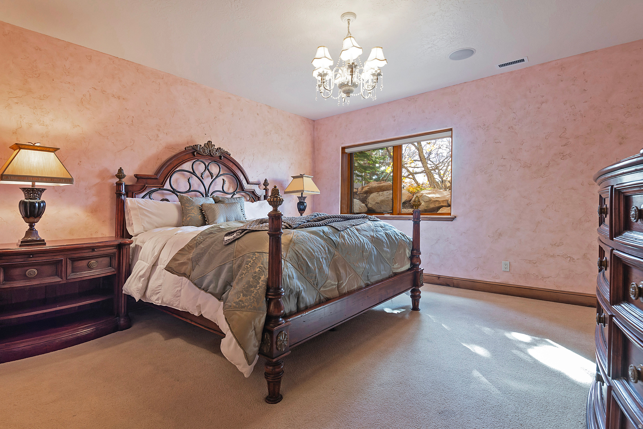 8778 S FALCON HEIGHTS LN