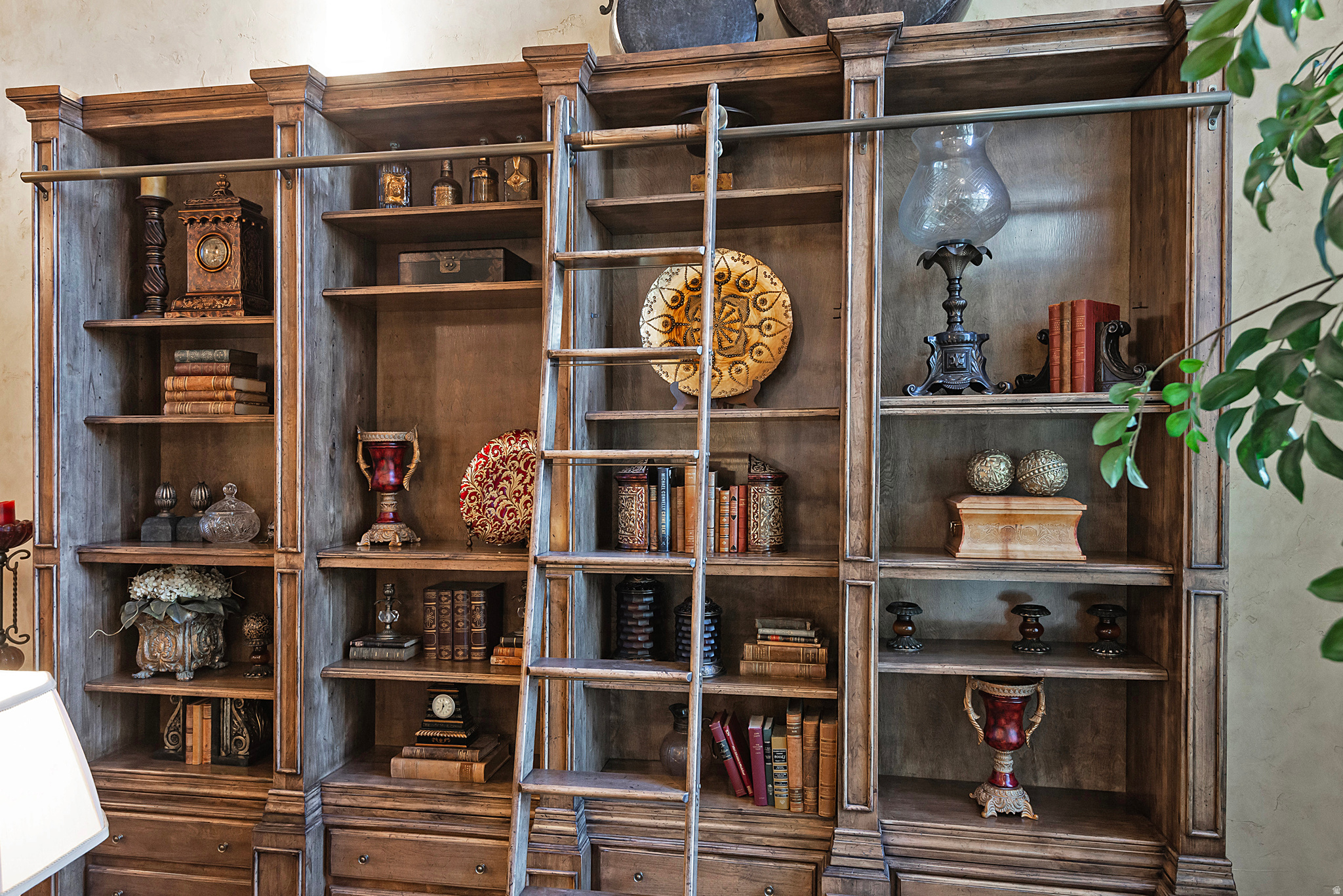 8778 S FALCON HEIGHTS LN