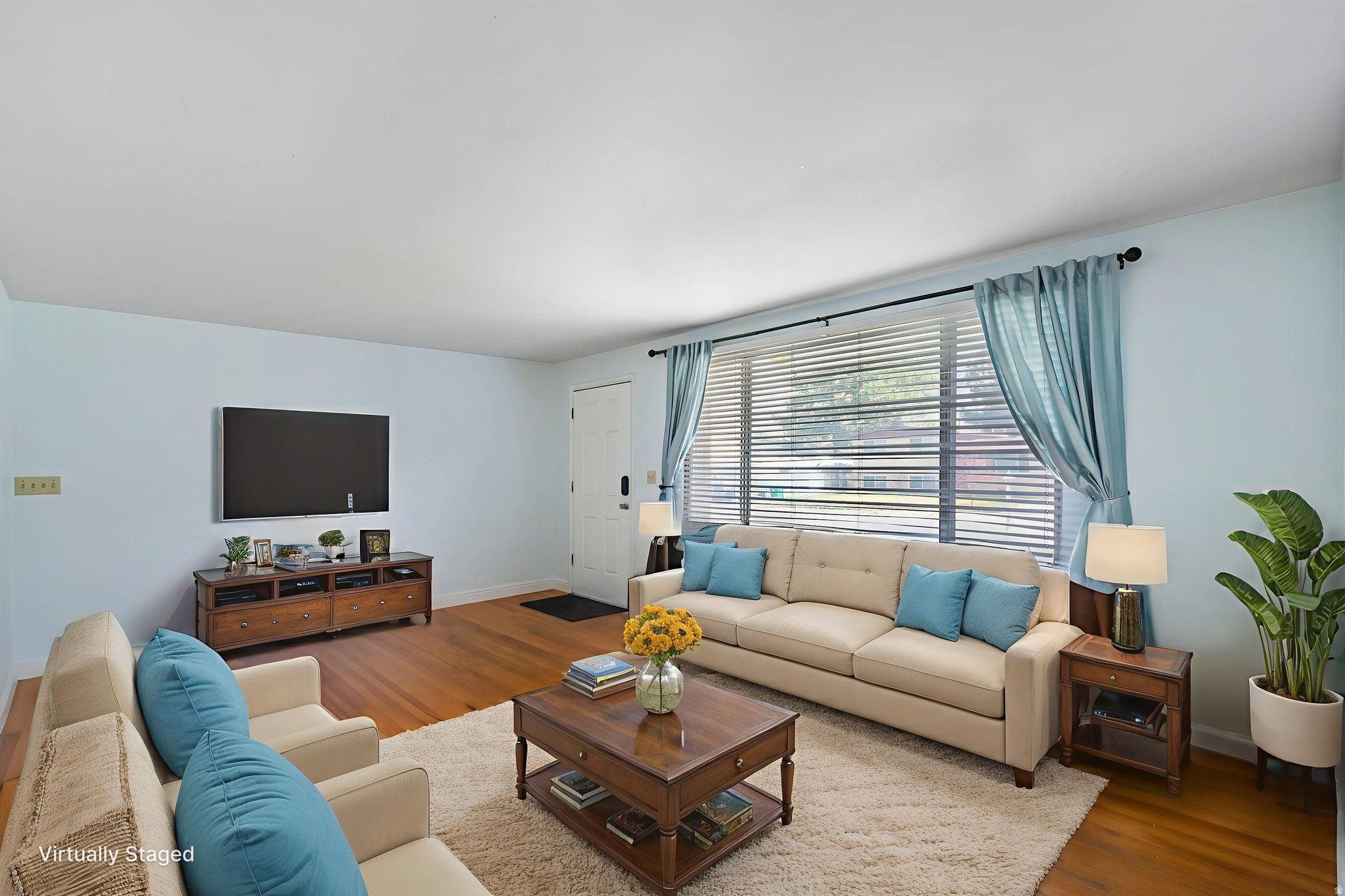 6884 S BELLA VISTA DR