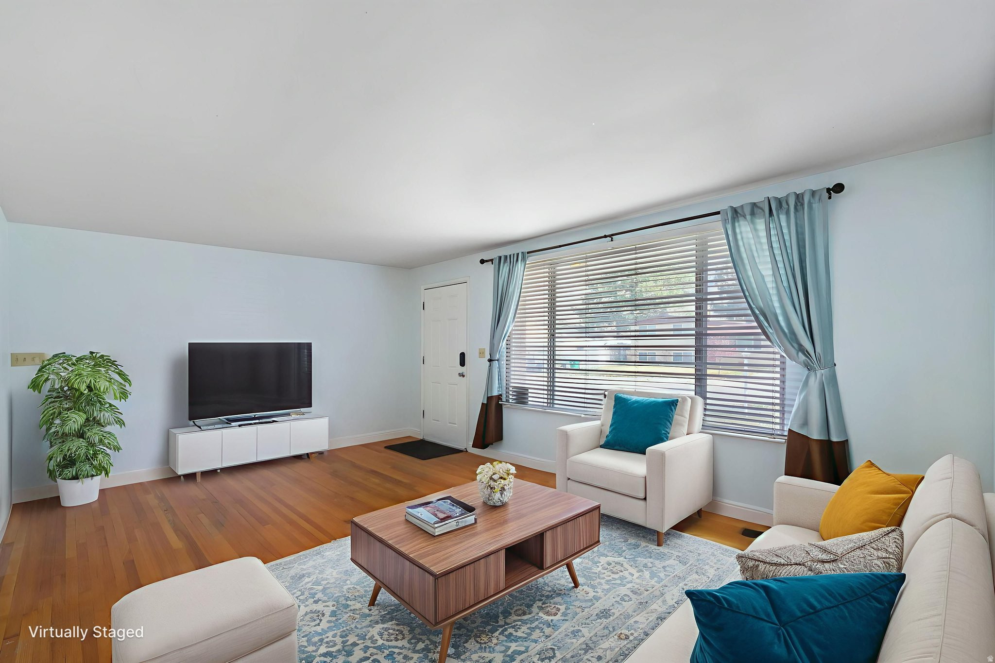 6884 S BELLA VISTA DR