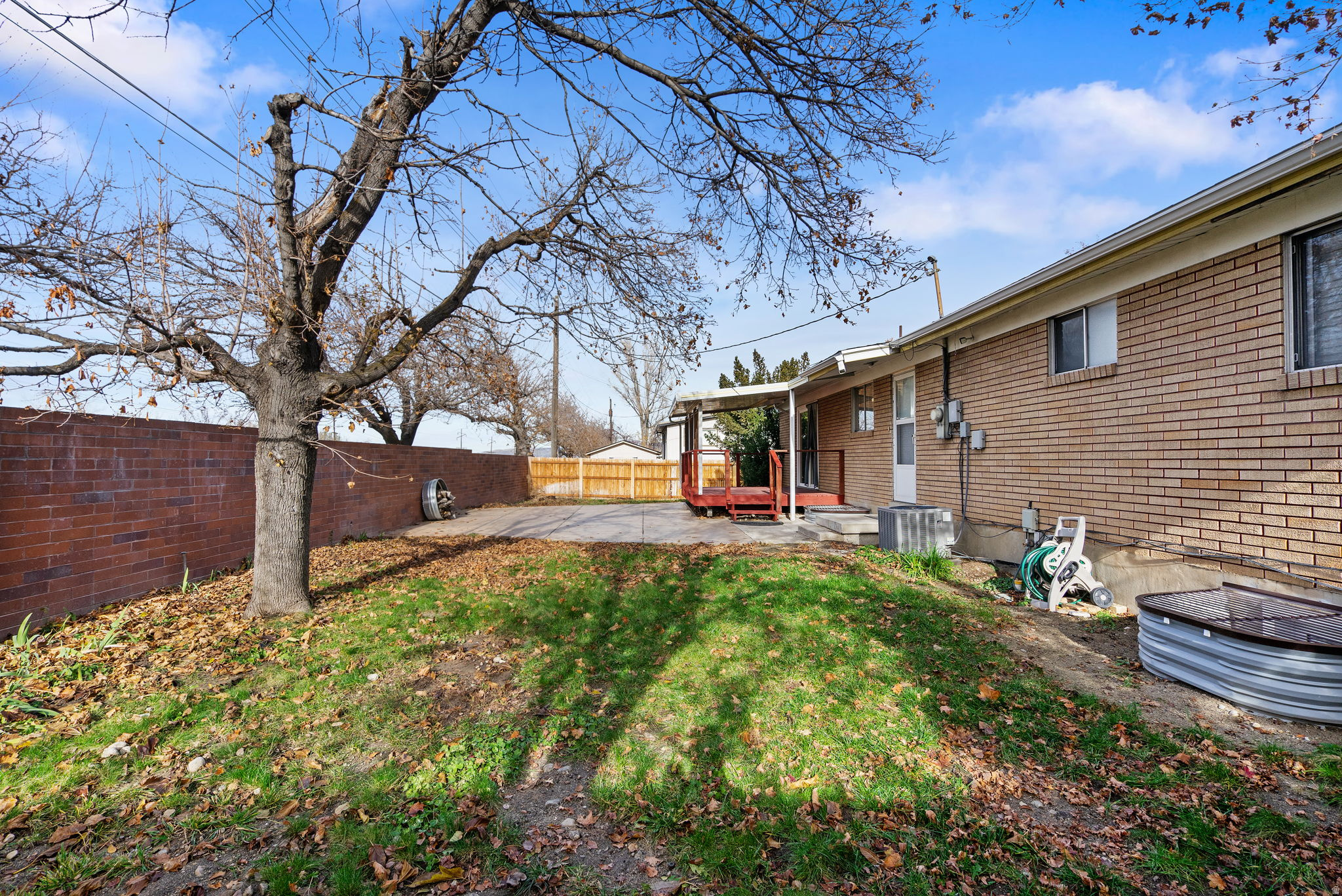 6884 S BELLA VISTA DR