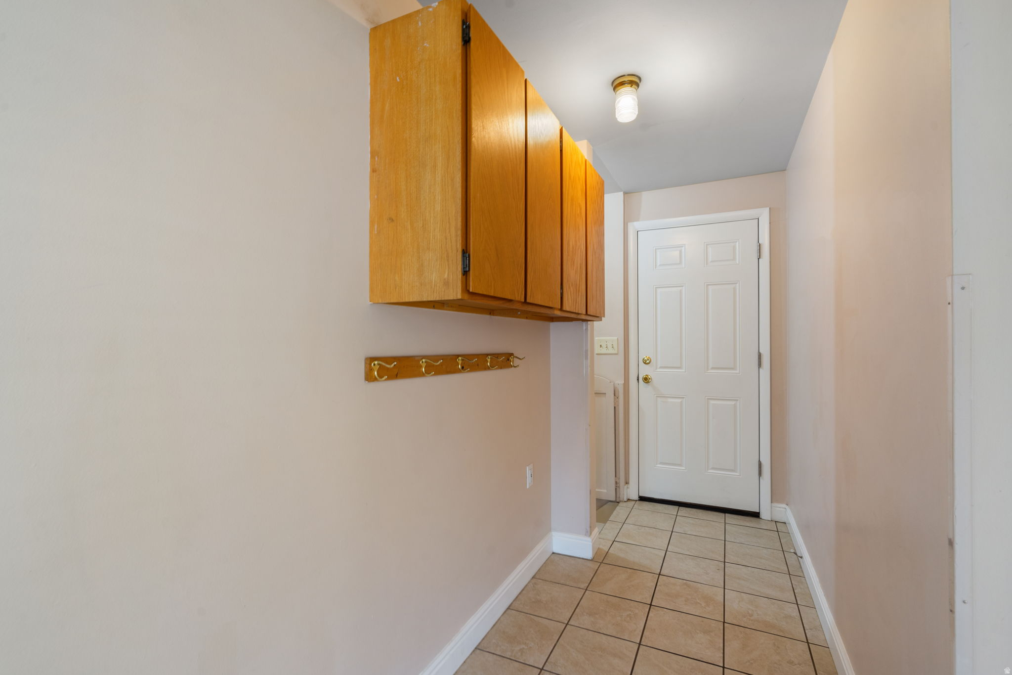 6884 S BELLA VISTA DR