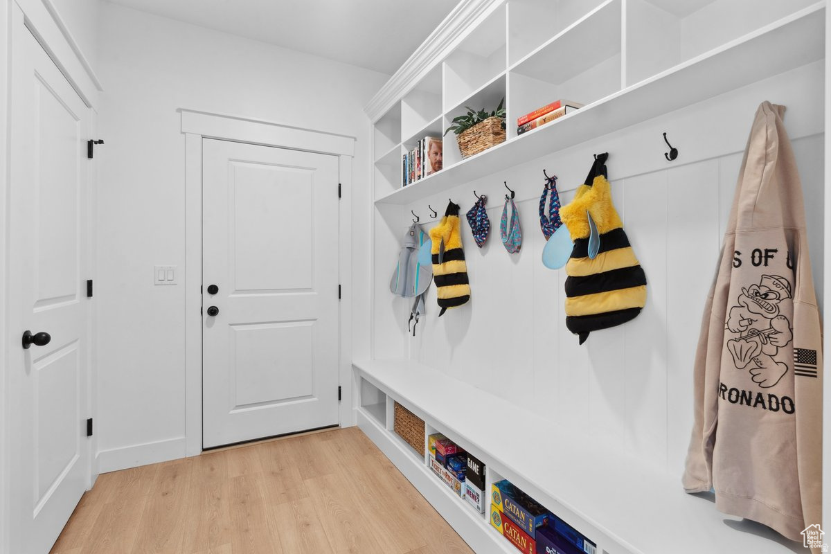 11449 S BINGHAM RIM RD