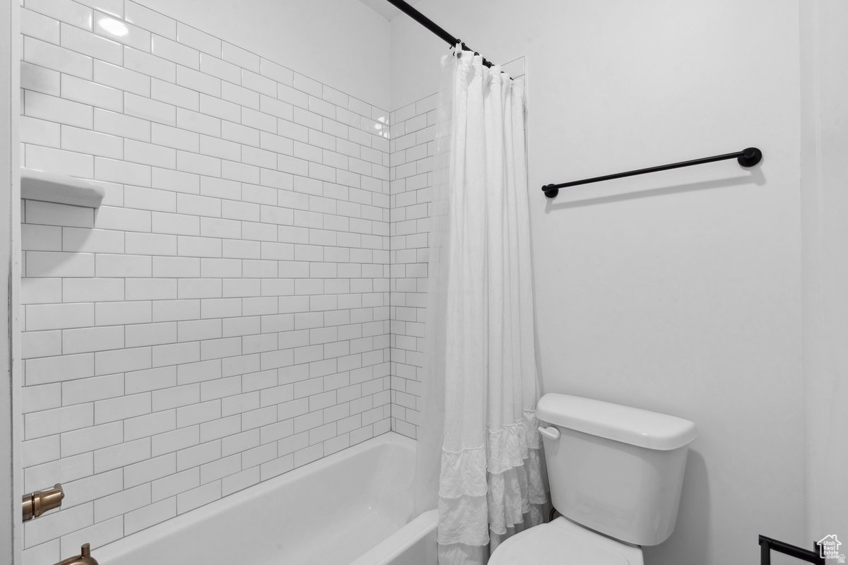 11449 S BINGHAM RIM RD