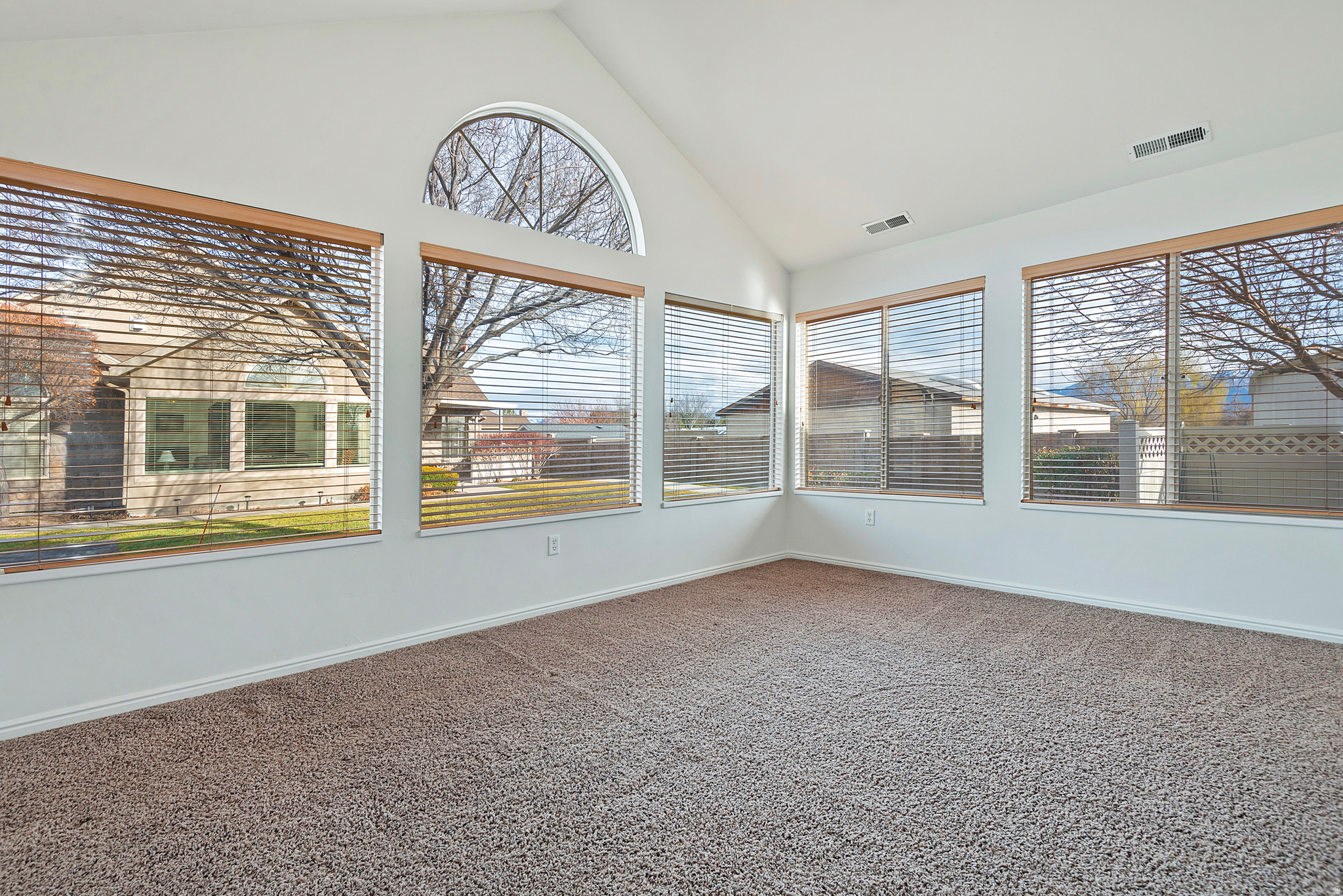 2901 W ABBEY SPRINGS CIR