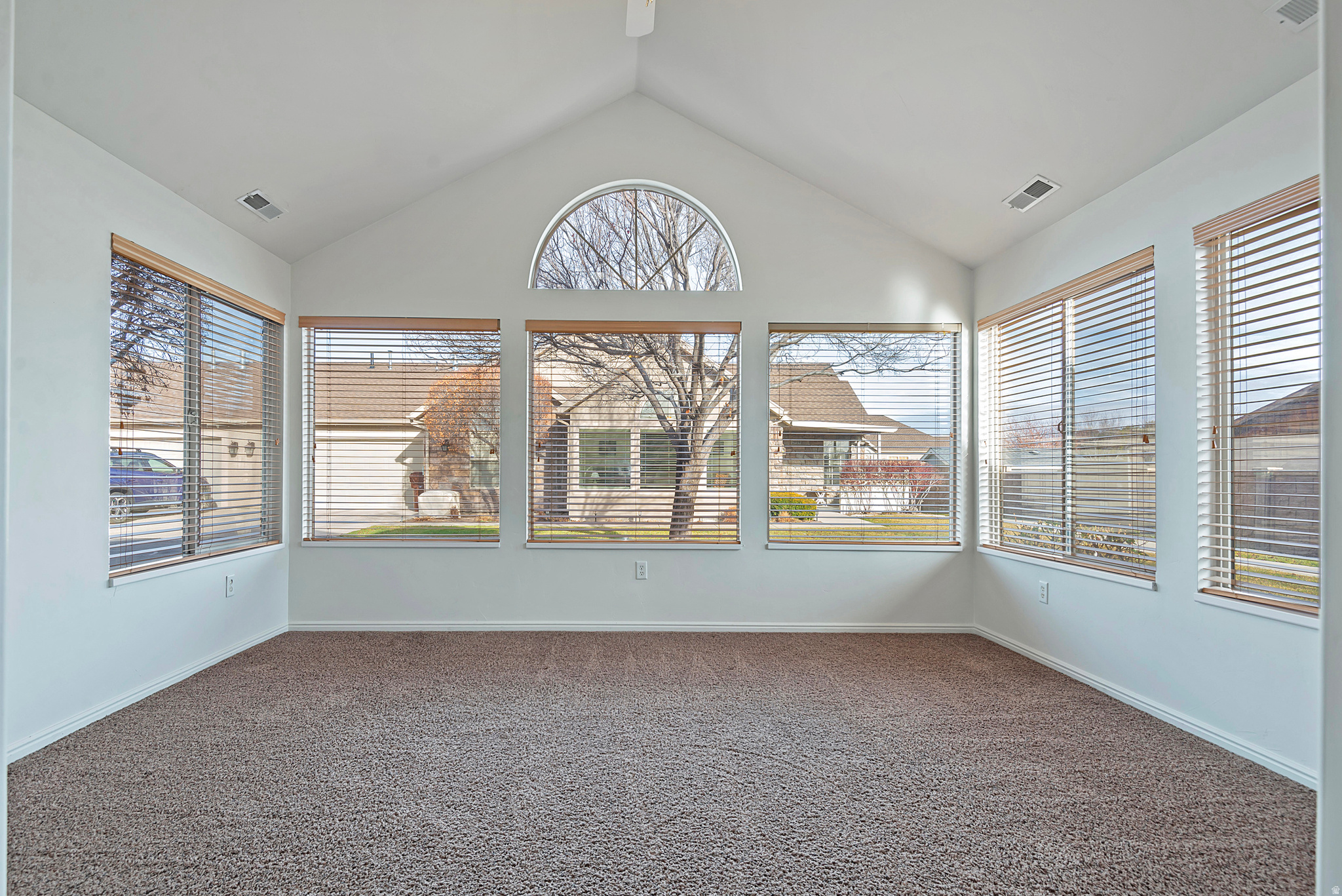 2901 W ABBEY SPRINGS CIR