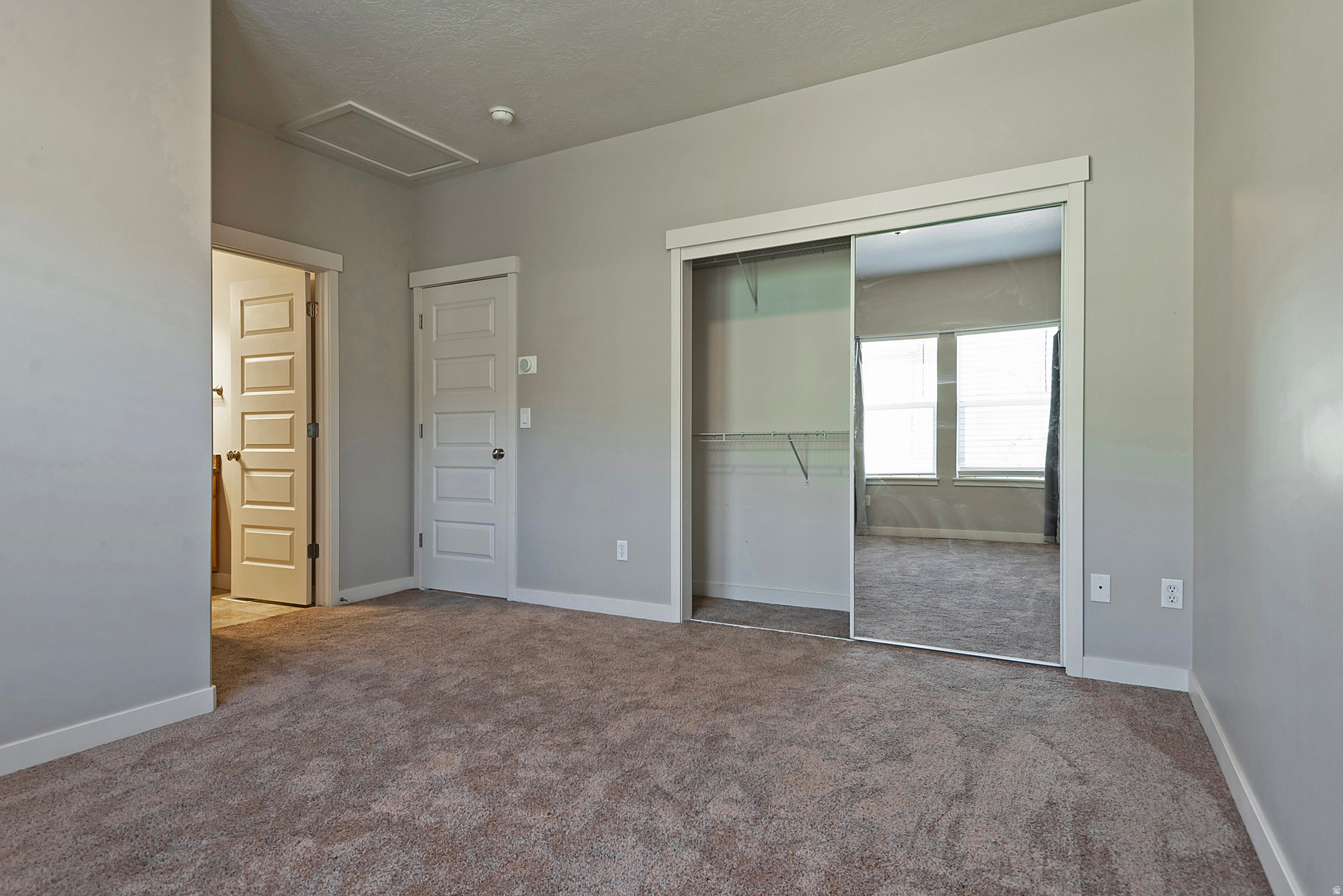 1048 W SHEPARD CREEK PKWY #4