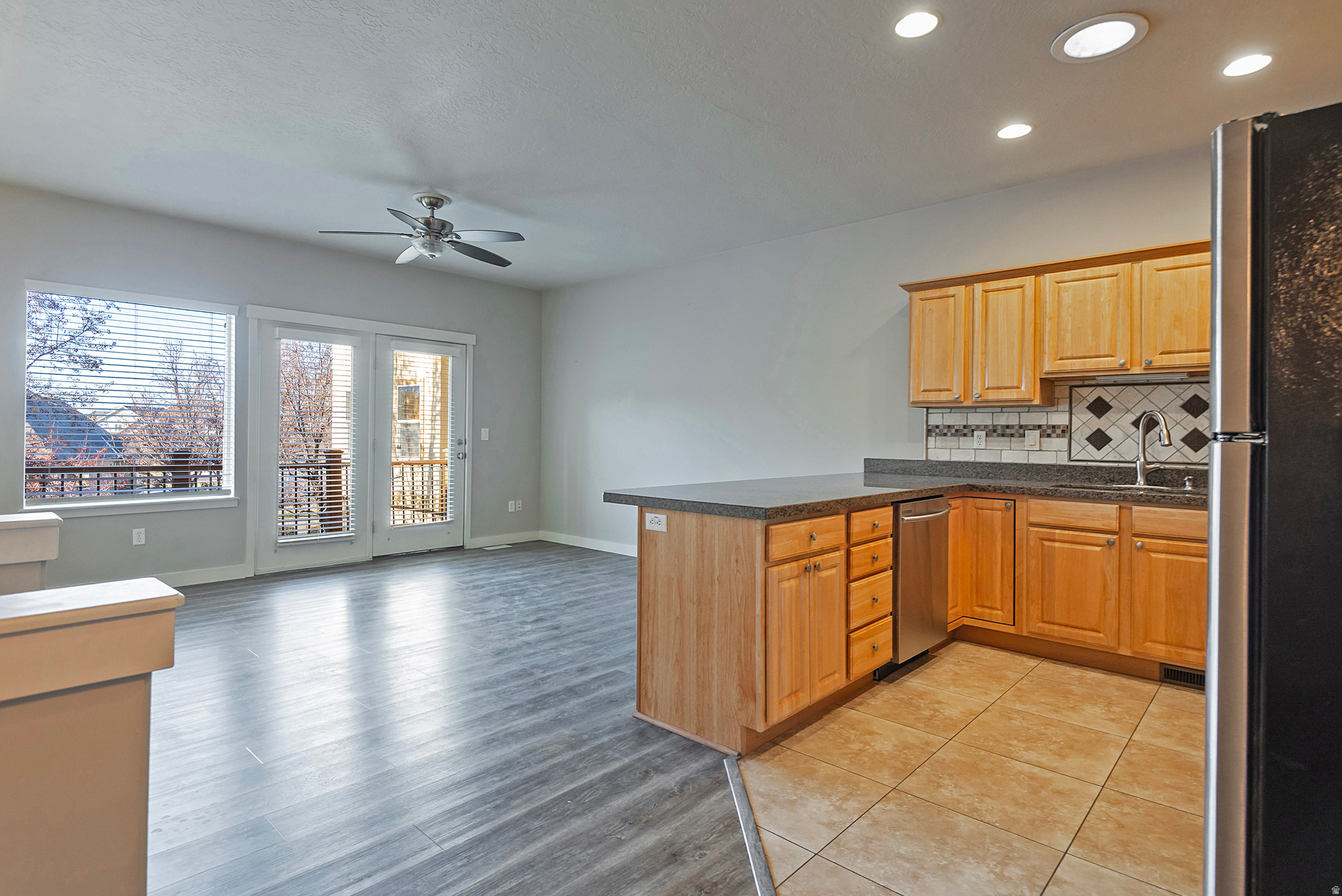 1048 W SHEPARD CREEK PKWY #4