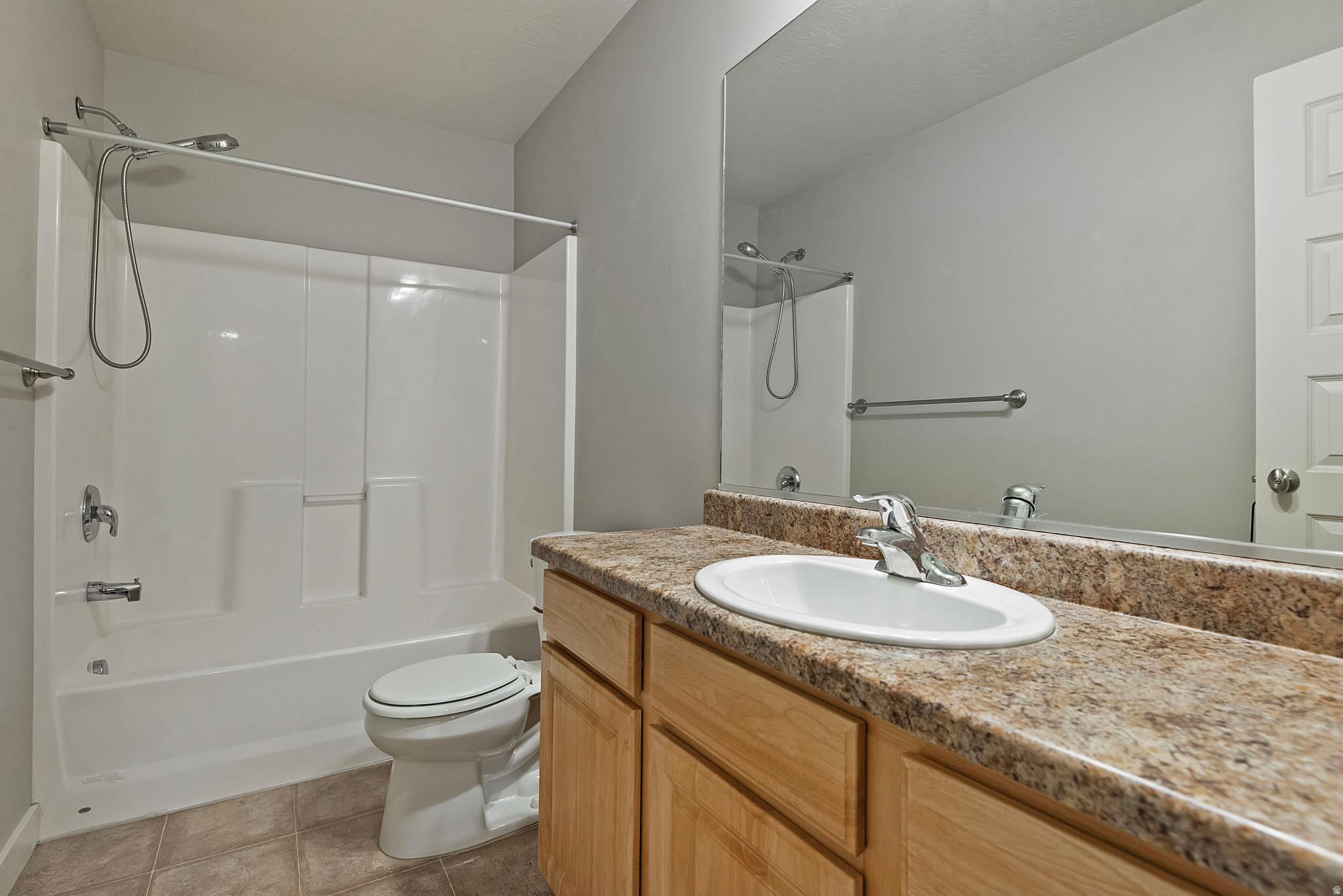 1048 W SHEPARD CREEK PKWY #4