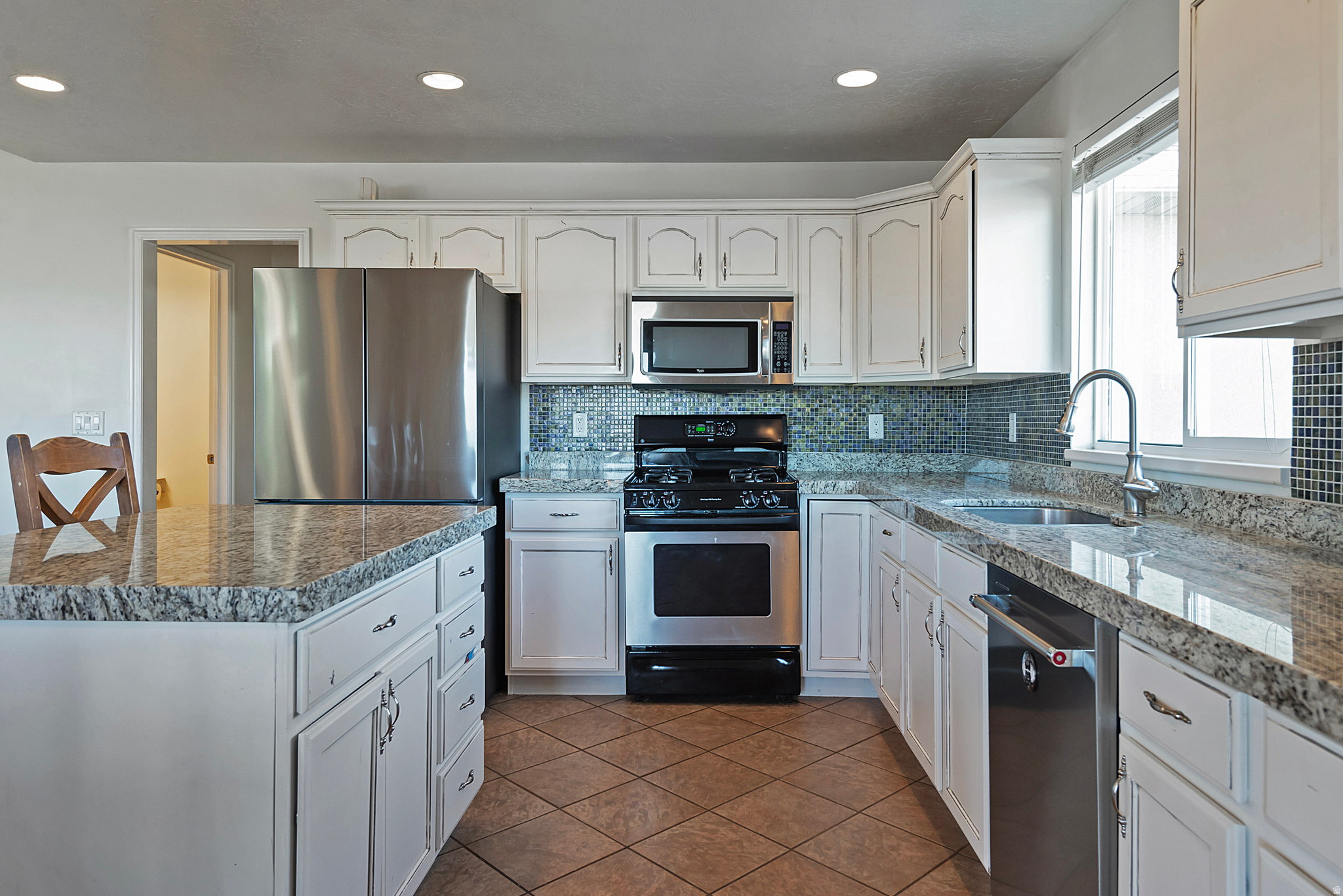 7246 W JUNIPER TREE CV