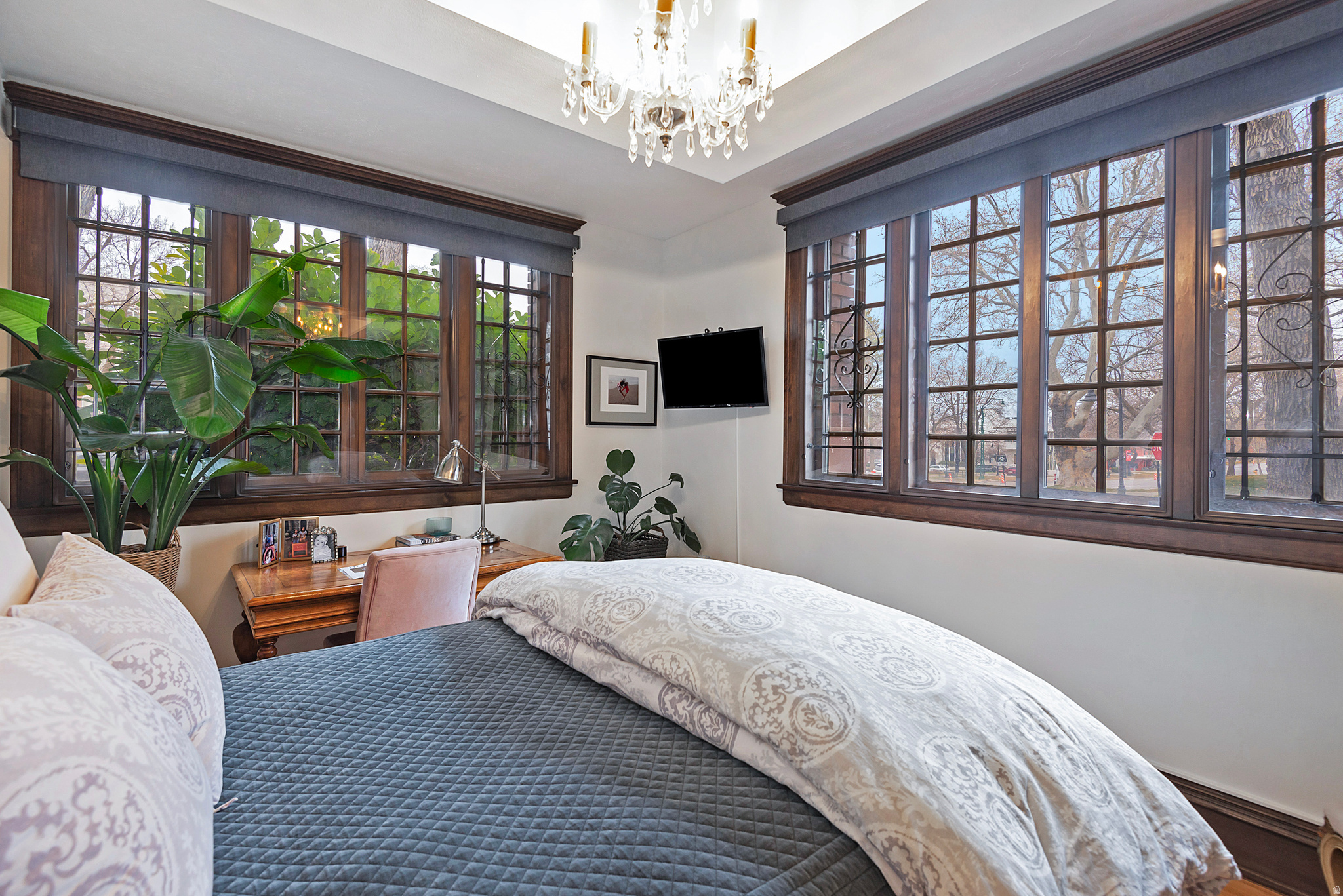 839 E SOUTH TEMPLE DR. #99