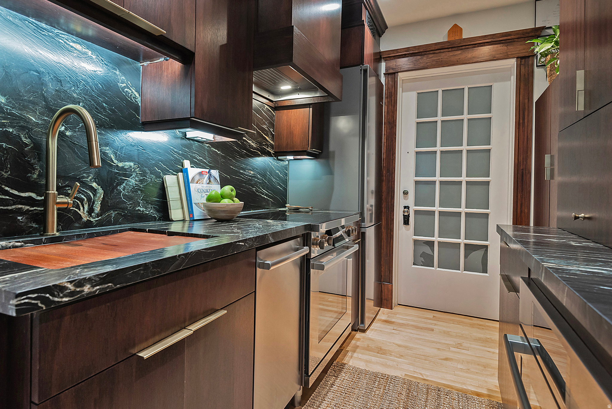 839 E SOUTH TEMPLE DR. #99