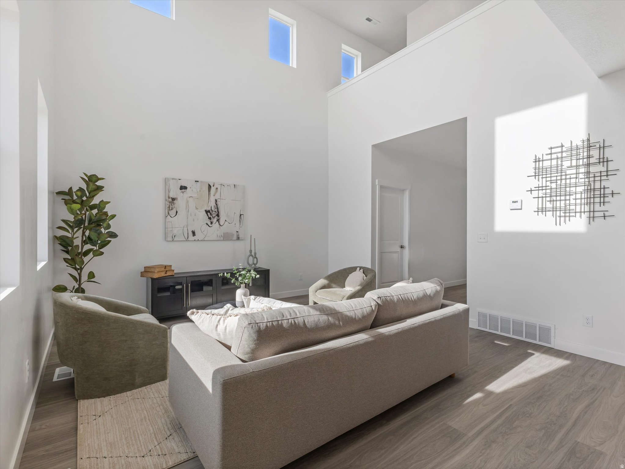 2342 E WOODBURY LN #547