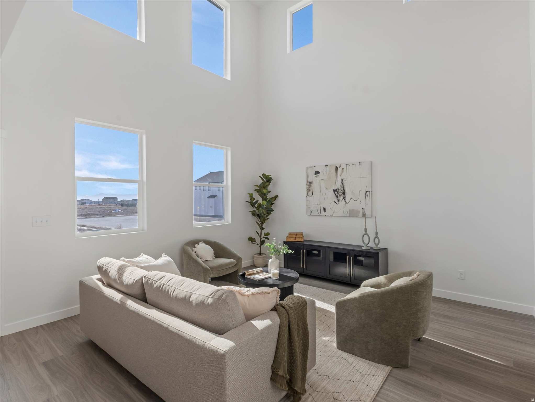 2342 E WOODBURY LN #547