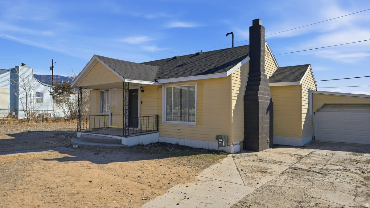 148 S GRASSY TRAIL DR