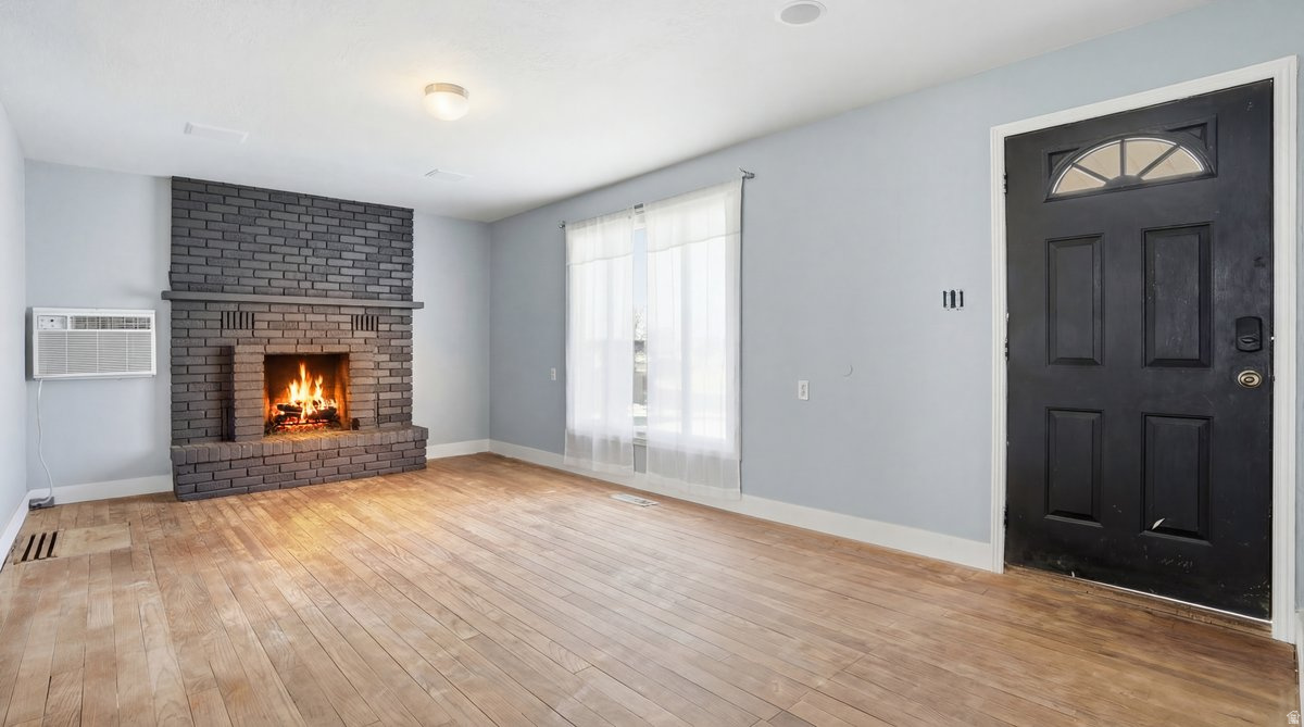 148 S GRASSY TRAIL DR