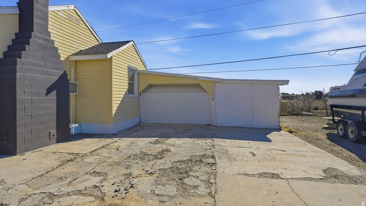 148 S GRASSY TRAIL DR