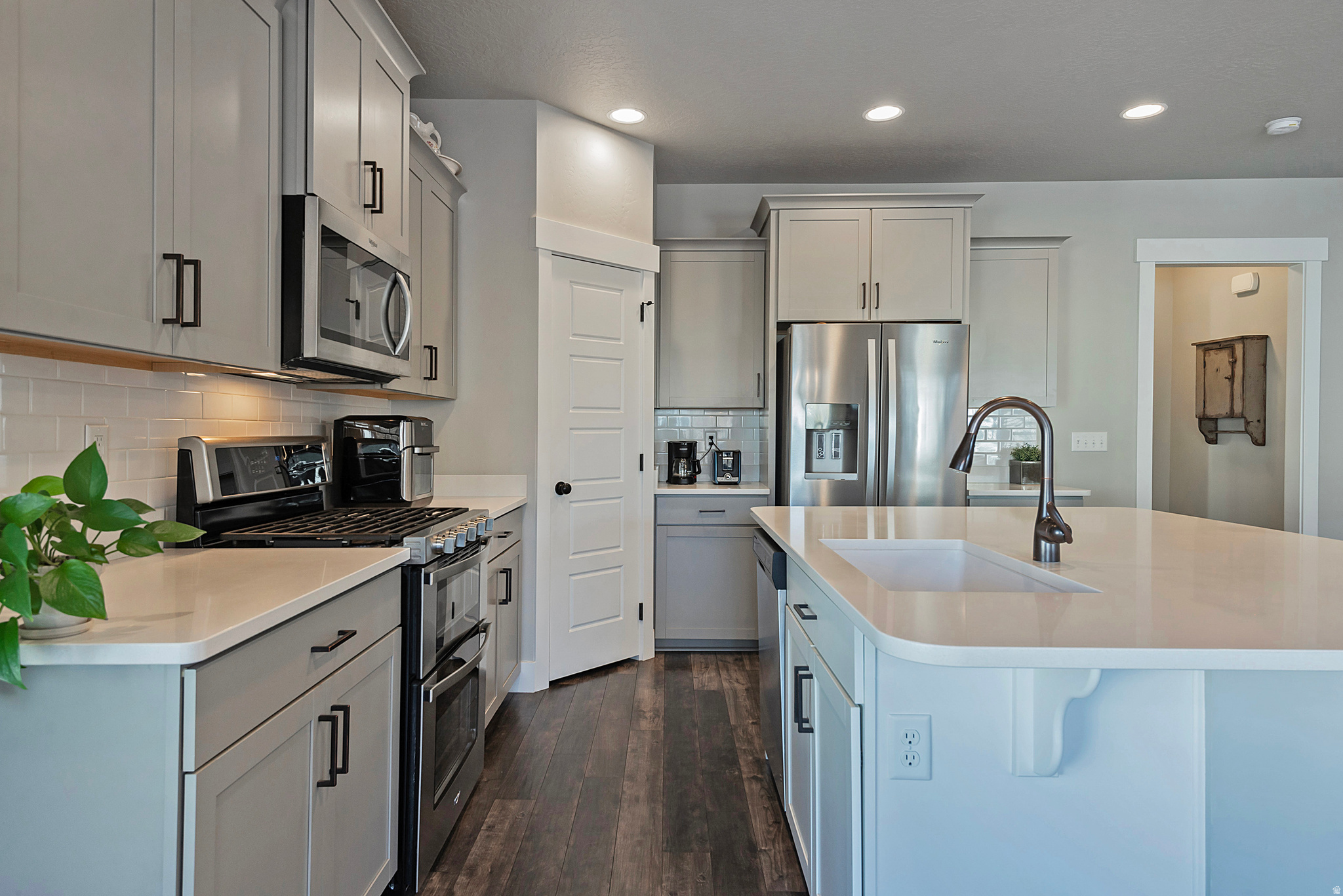 4378 W ASPEN COTTAGE LN