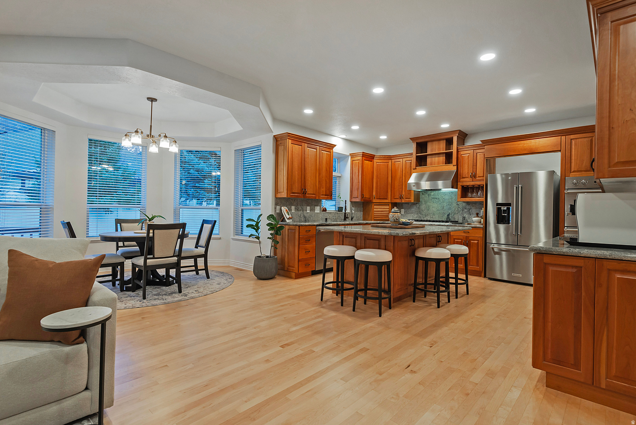 6669 S ANNE MARIE DR