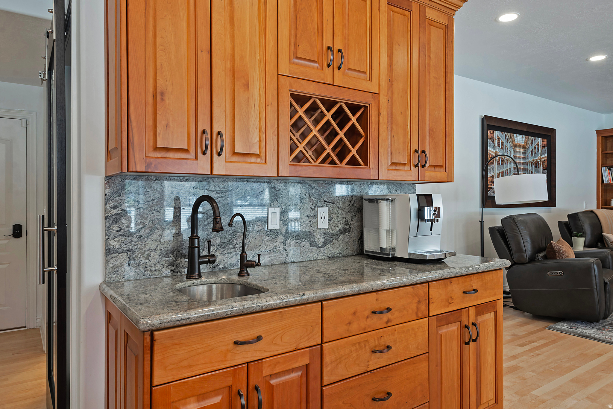 6669 S ANNE MARIE DR