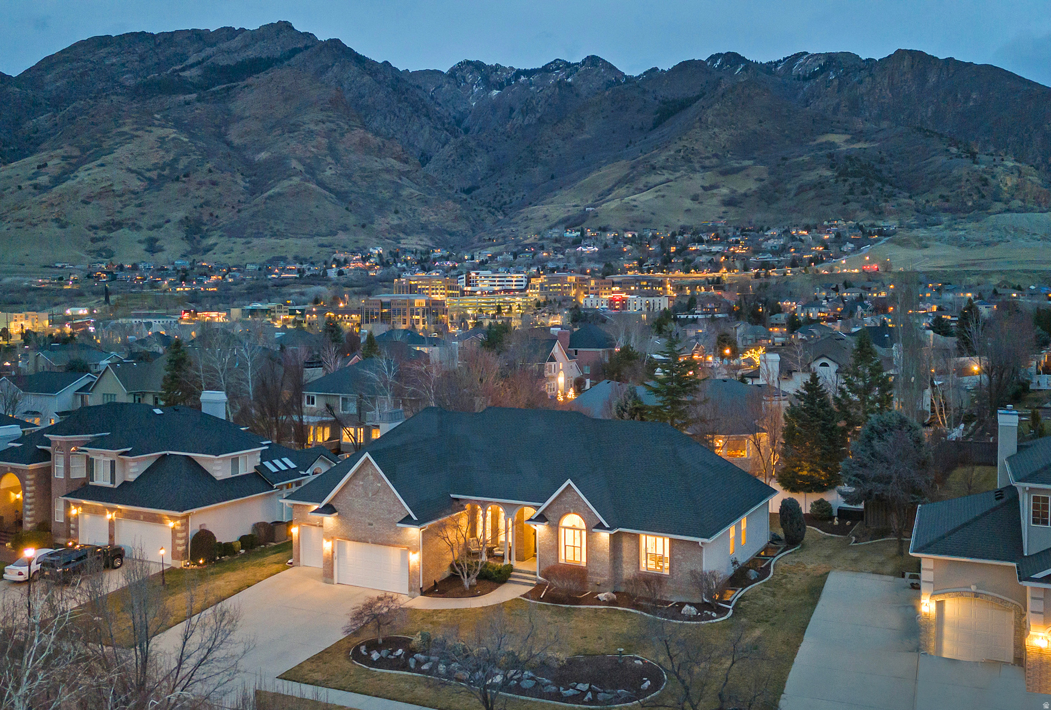 6669 S ANNE MARIE DR