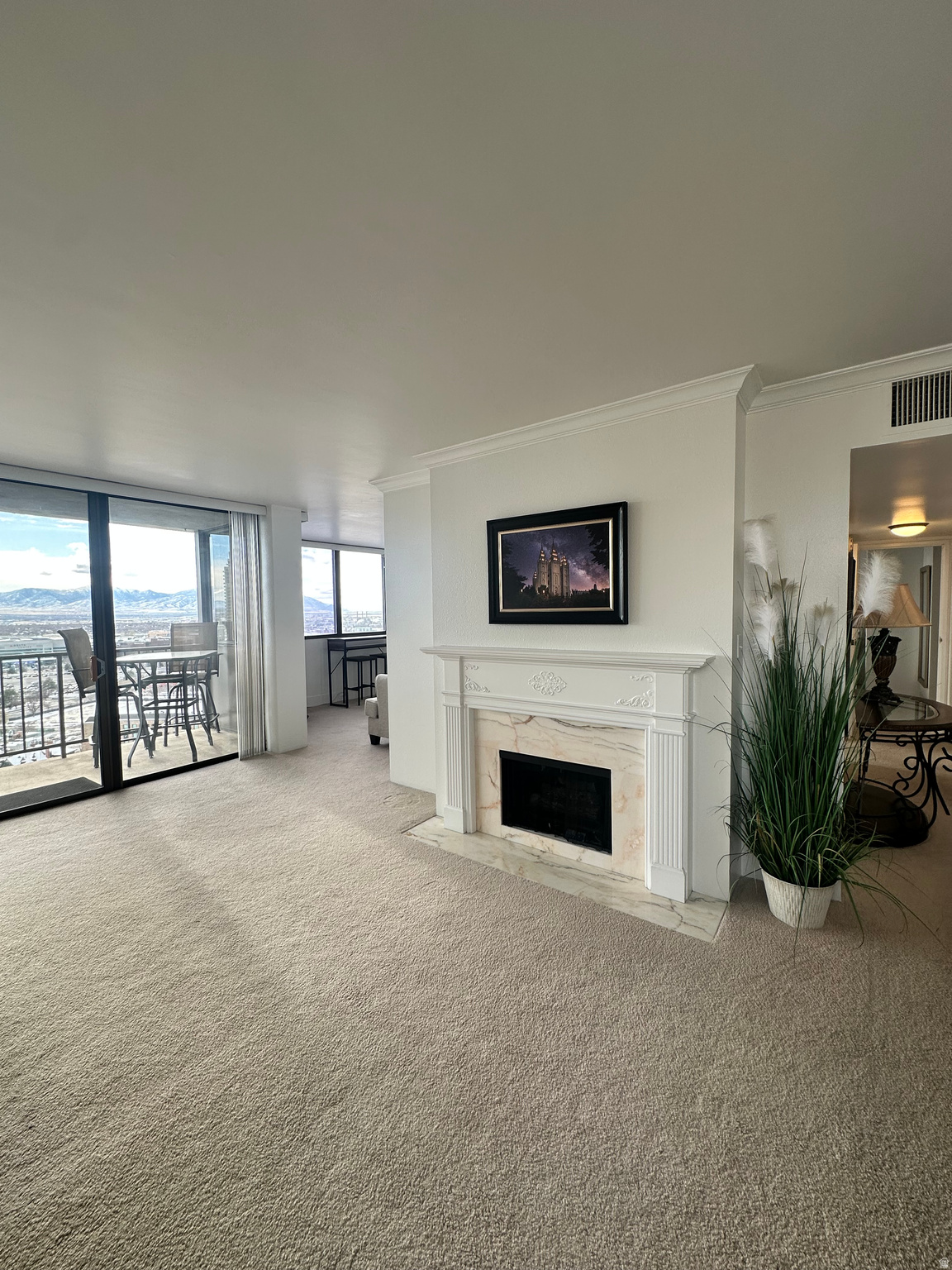 241 N VINE ST #1207W