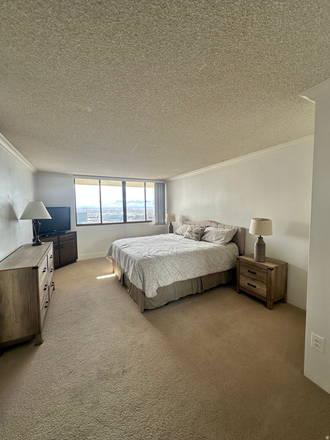 241 N VINE ST #1207W