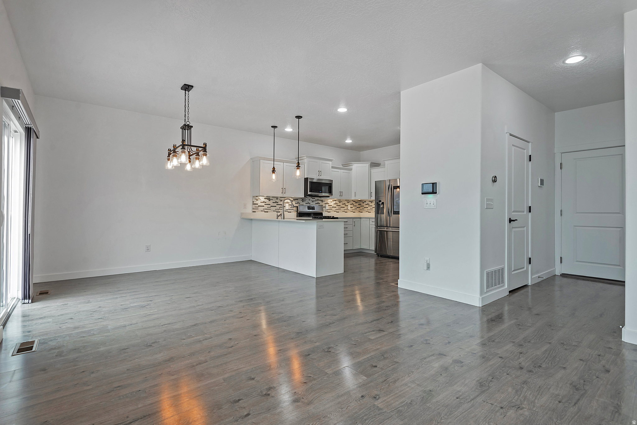 14867 S BECKENBAUER AVE