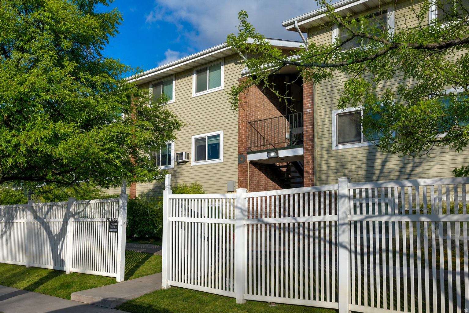 217 FOSS ST #D201