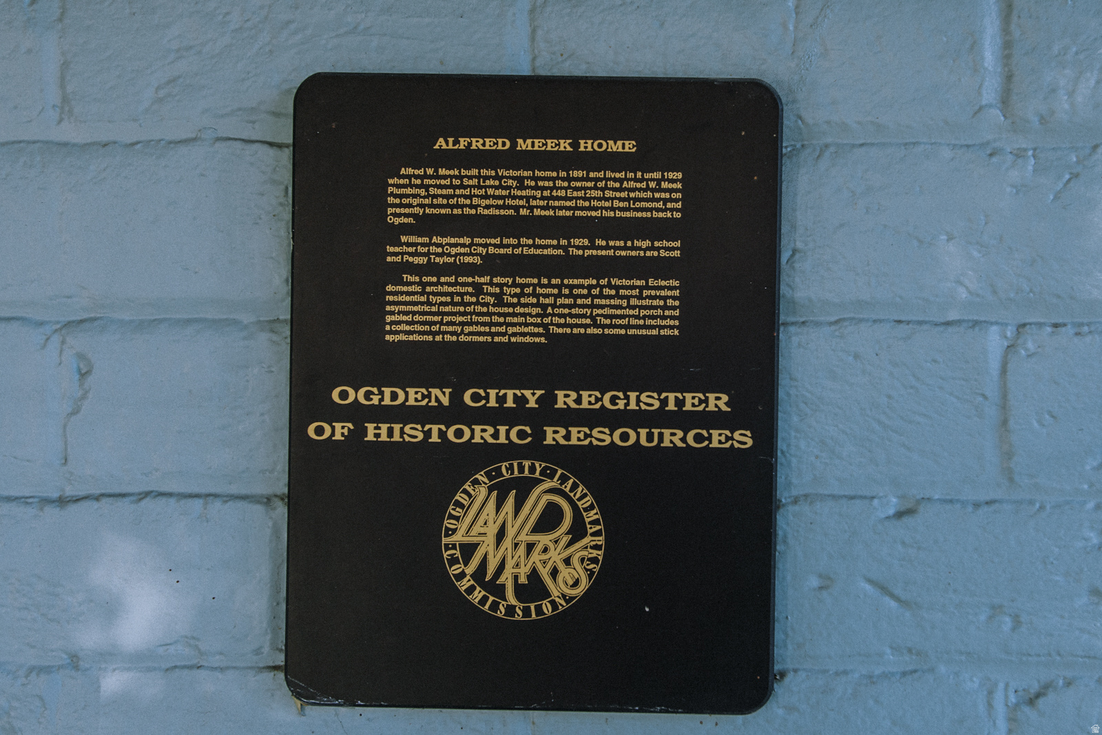 2660 S JEFFERSON AVE