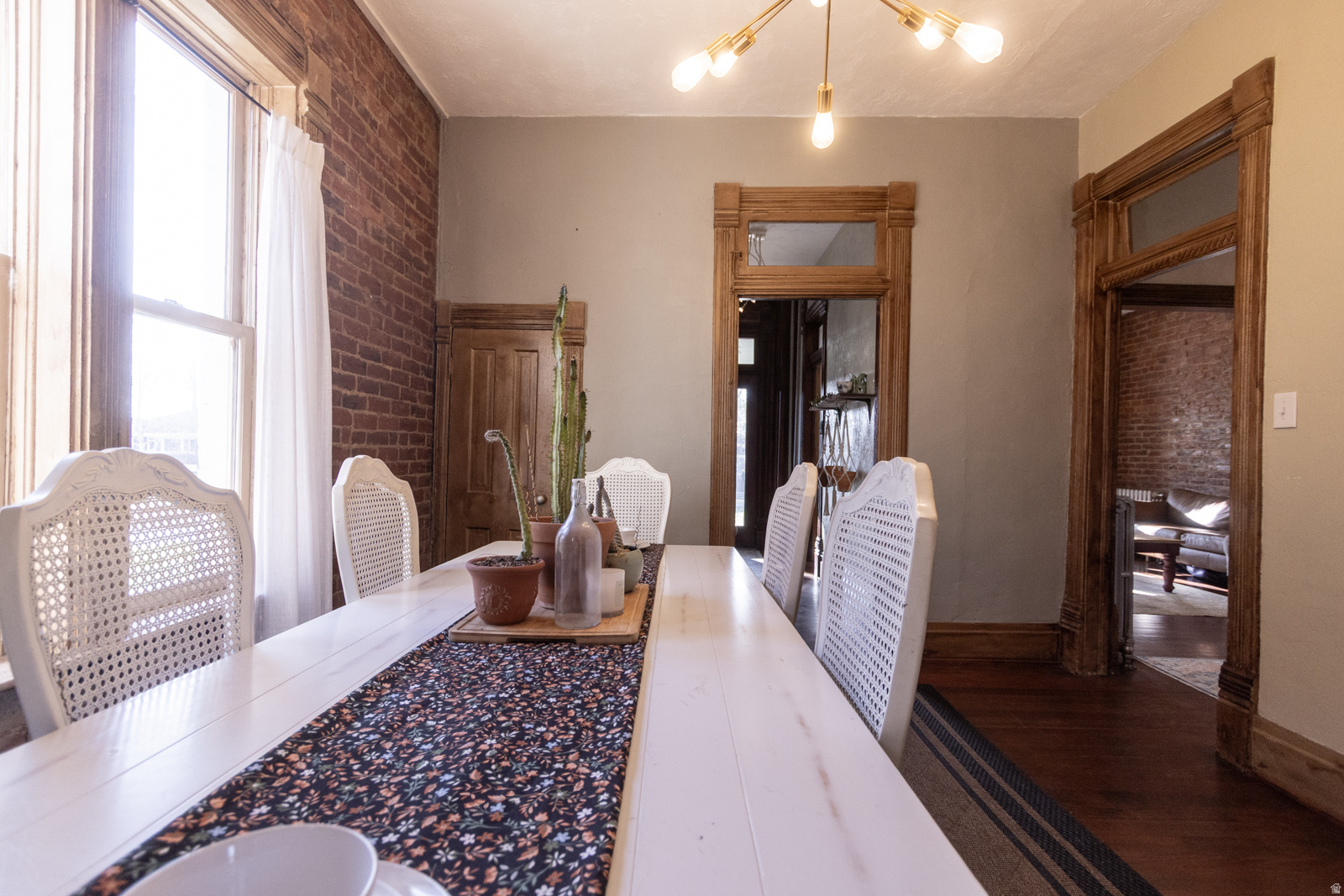 2660 S JEFFERSON AVE