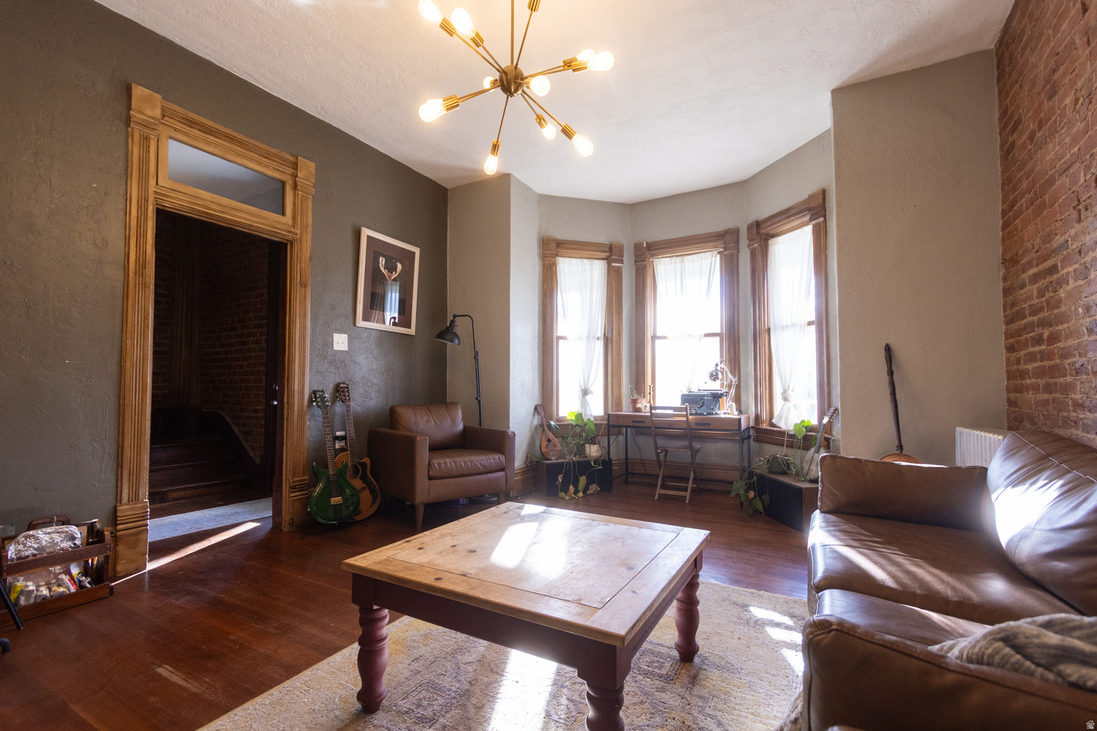 2660 S JEFFERSON AVE