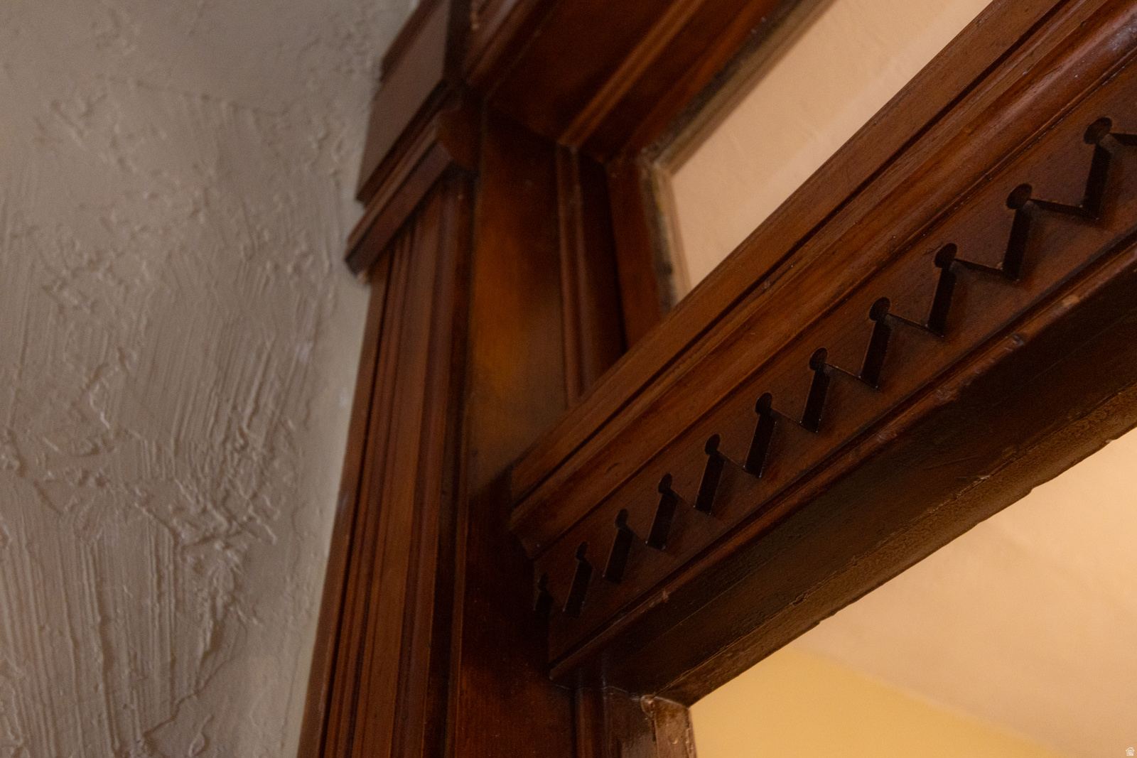 2660 S JEFFERSON AVE