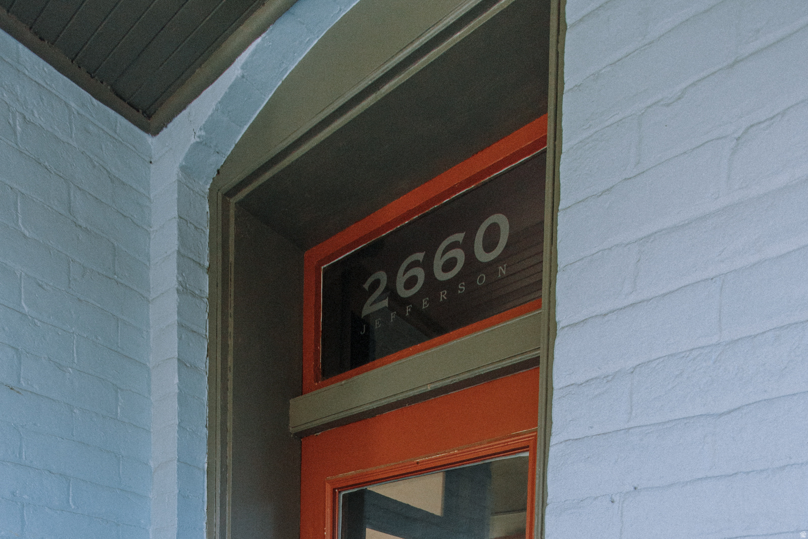 2660 S JEFFERSON AVE