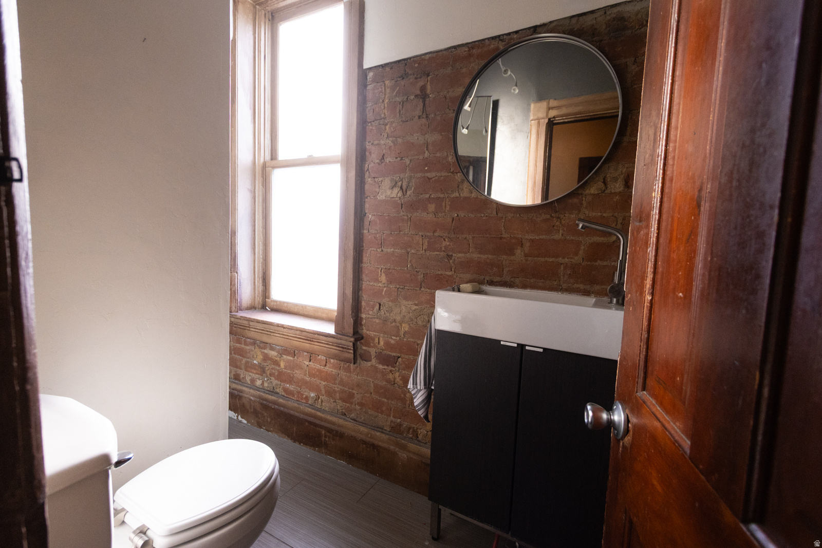 2660 S JEFFERSON AVE