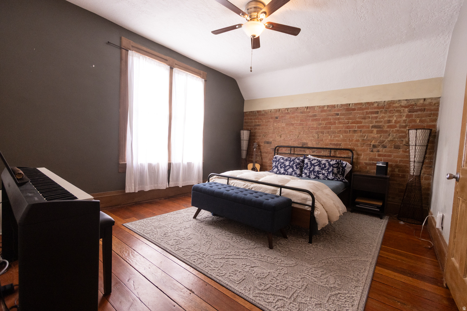 2660 S JEFFERSON AVE